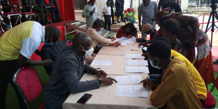 Tambacounda/Kédougou : Programme d’urgence «Xéyu Ndaw Gni »/Signatures de plus de mille contrats/