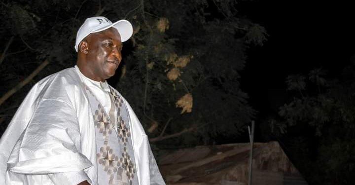Locales 2022 à Tamba : (Publireportage)/Photos/le candidat Papa Banda Dièye à la rencontre des populations de la commune