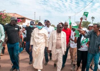 [PUBLIREPORTAGE  PHOTOS]/Jour 7 de la campagne électorale, « le choix de Tambacounda », investit le marché central.