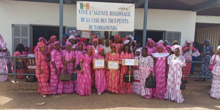 8 Mars à Tamba : Le Collectif des Acteurs de la Petite Enfance (CAPE) remet un mémorandum aux autorités pour une meilleure prise en charge du sous-secteur.