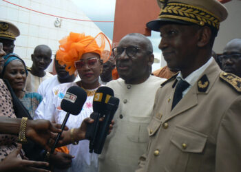 Tamba: Me Sidiki Kaba, Pdt de ADESOR, inaugure un bâtiment de 3 salles de classes et un bloc d’hygiène/Case des Tout-petits Quinzambougou