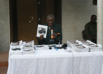 Tamba : Le Ministre Sidiki Kaba dédicace 2 ouvrages