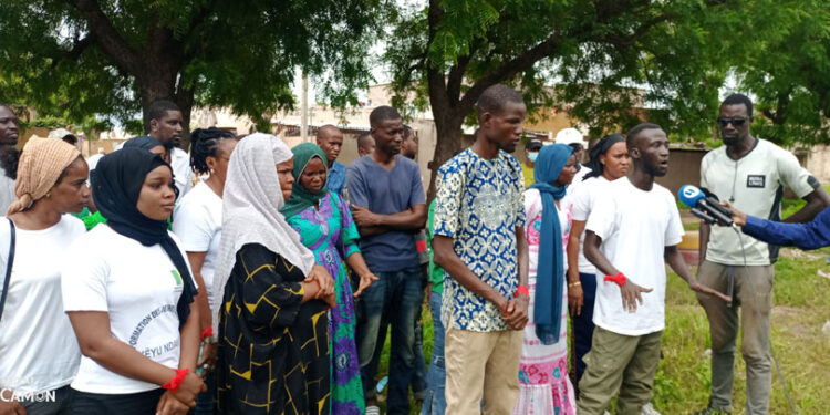 Tamba : « Xëyu ndaw ñi »/Les jeunes de la Grande Muraille Verte réclament 3 mois de salaire.