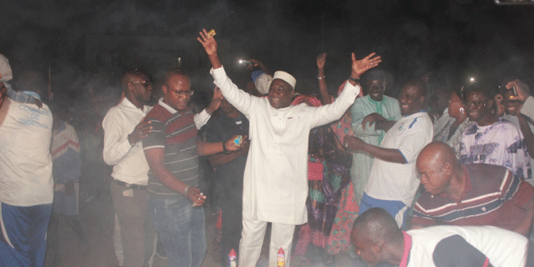 Tamba/Célébration du nouvel an : Le Maire Papa Banda Dièye lance le « feu d’artifice » et prie pour une année de prospérité…