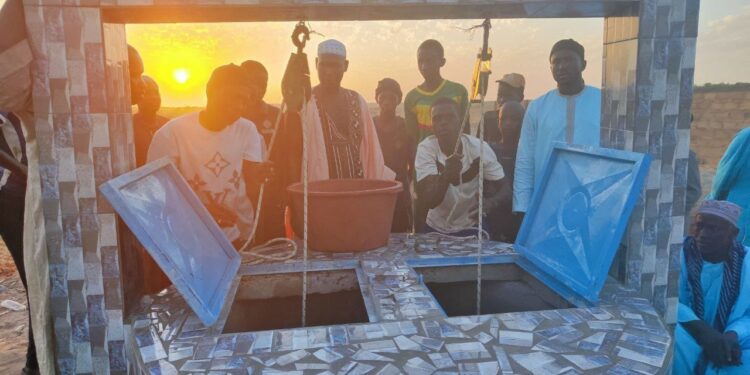 Amana Projects en Gambie : Le puits N°1 au village de Bakhadaji, mis en service
