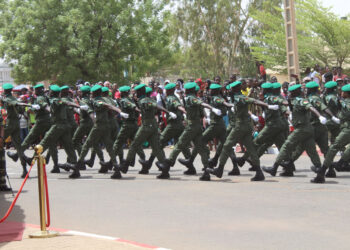 Défilé 4 Avril 2023 à Tamba : Le Gouverneur Baldé décerne un satisfecit au Commandant Mamadou Gaye des eaux et forêts