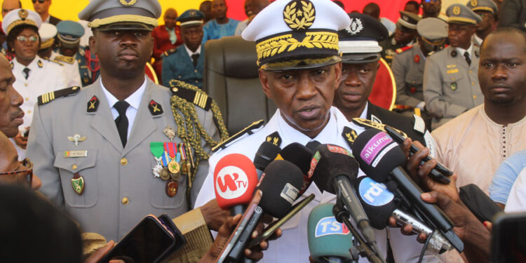 Défilé 4 Avril 2023 à Tamba : [Vidéo] le gouverneur salue la forte mobilisation de la population