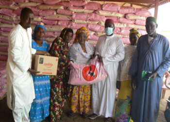 Tamba/Korité : Mamadou Oumar Sall distribue des kits alimentaires aux GIE de femmes