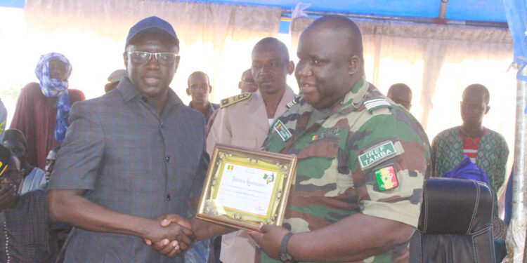 Kouthiaba Wolof: Le Maire décerne un satisfecit au Commandant Gaye, Inspecteur régional des Eaux et Forêts