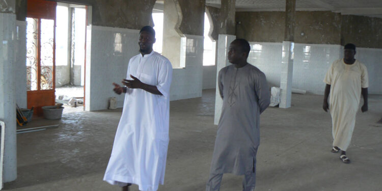 Tamba: Visite du complexe d’Amana Projects/Mamadou Diallo SG de la Mairie se dit très satisfait