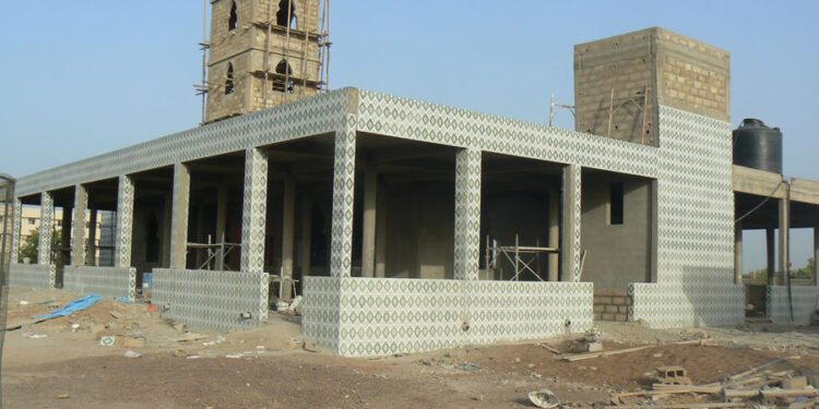 Tamba: Visite du complexe d’Amana Projects/Mamadou Diallo SG de la Mairie se dit très satisfait