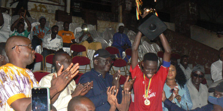 Tamba/Finale championnat de foot : Boundou Fc de Goudiry écrase Jangdé Novo et s’adjuge le trophée