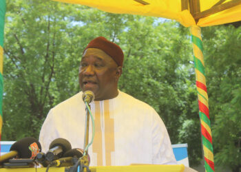 Tamba : [Vidéo]/cérémonie remise d’ambulances et d’unités légères/Le Maire Papa Banda Dièye magnifie le geste