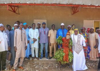 Tamba: Le PCD Mamadou Kassé inaugure deux salles de classe équipées à Nétéboulou