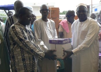 Tamba : Le Maire Papa Banda Diéye remet des lots de fournitures aux écoles primaires pour plus de 20 millions de francs Cfa