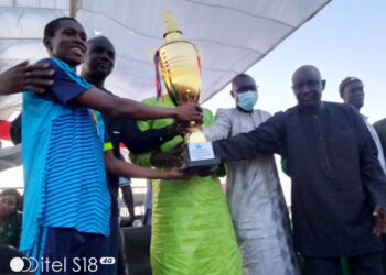 Koumpentoum : 8e édition phases départementales/ l&rsquo;ASC Mbolomi s&rsquo;adjuge du trophée départemental/Le parrain Oumar Sy (PCD) honoré