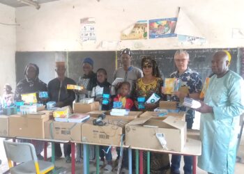 Tambacounda: L&rsquo;association Solidarité Dar Salam remet un 2e lot de fournitures scolaires à l’école élémentaire.