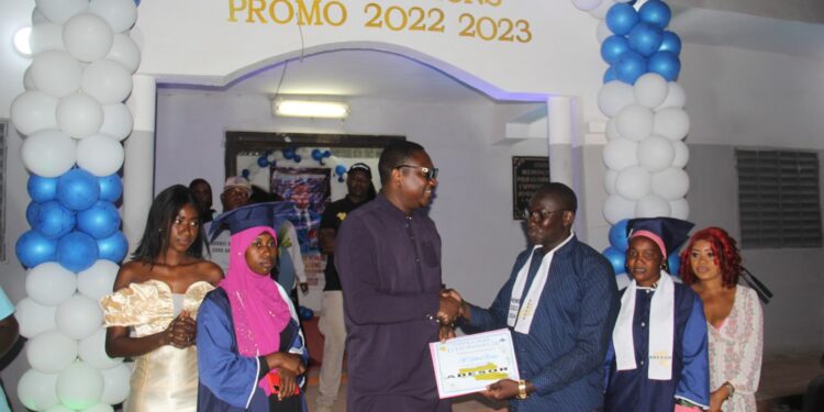 Tamba: Centre ADESOR/Formation en informatique/La promo du parrain Pape Djibril Guissé a reçu ses attestations