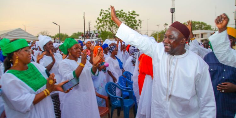 8 Mars à Tambacounda : Le Maire Papa Banda Dièye salue la forte mobilisation des femmes de la coopérative du « Niani »