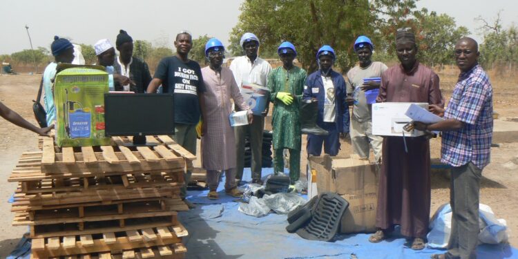 Maka Kolibantang : Le PADAER II équipe la Plateforme des services agricoles et activités rurales (PSAR)