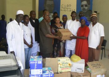 Tambacounda : Les anciens élèves du Lycée Mame Cheikh Mbaye remettent un important don estimé à plus de 3 millions de francs