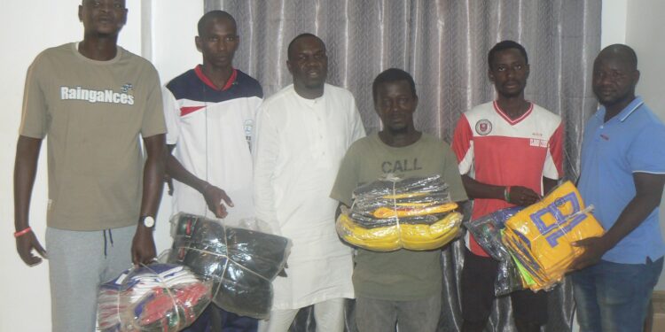 Tambacounda : Alioune Diouf dote les ASC de la ville d’équipements sportifs