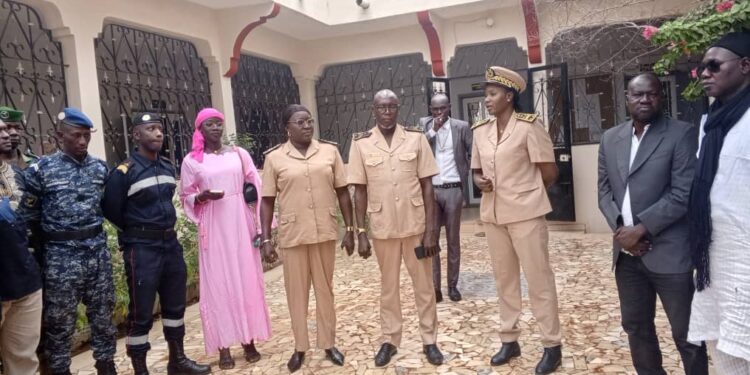 Koumpentoum : Le Préfet Safiatou Joséphine Dieng présente les vœux de Noël à l’Eglise