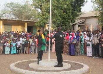 Tambacounda : Le CRFPE démarre la formation de la12e promotion des élèves-maîtres  par une cérémonie de levée de couleurs