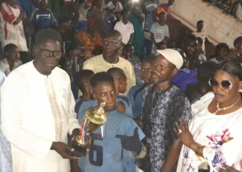 Tambacounda : Finale foot sport scolaire CODEC Est/Saré Issa s’adjuge le trophée de la marraine Assa Cissokho