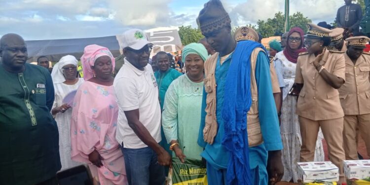 Koumpentoum : Le ministre de la Famille, de l’action sociale et de la solidarité au chevet des sinistrés