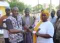 Tambacounda : Made Dramé offre 100 cartes de Couverture Sanitaire Universelle aux populations